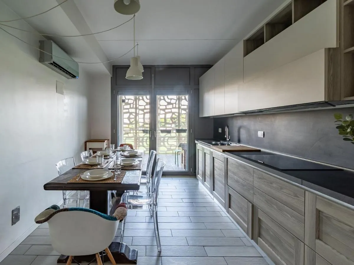 The Best Rent - Spacious Four-Bedroom Apartment Close To Forlanini Distrct Milan 0*,