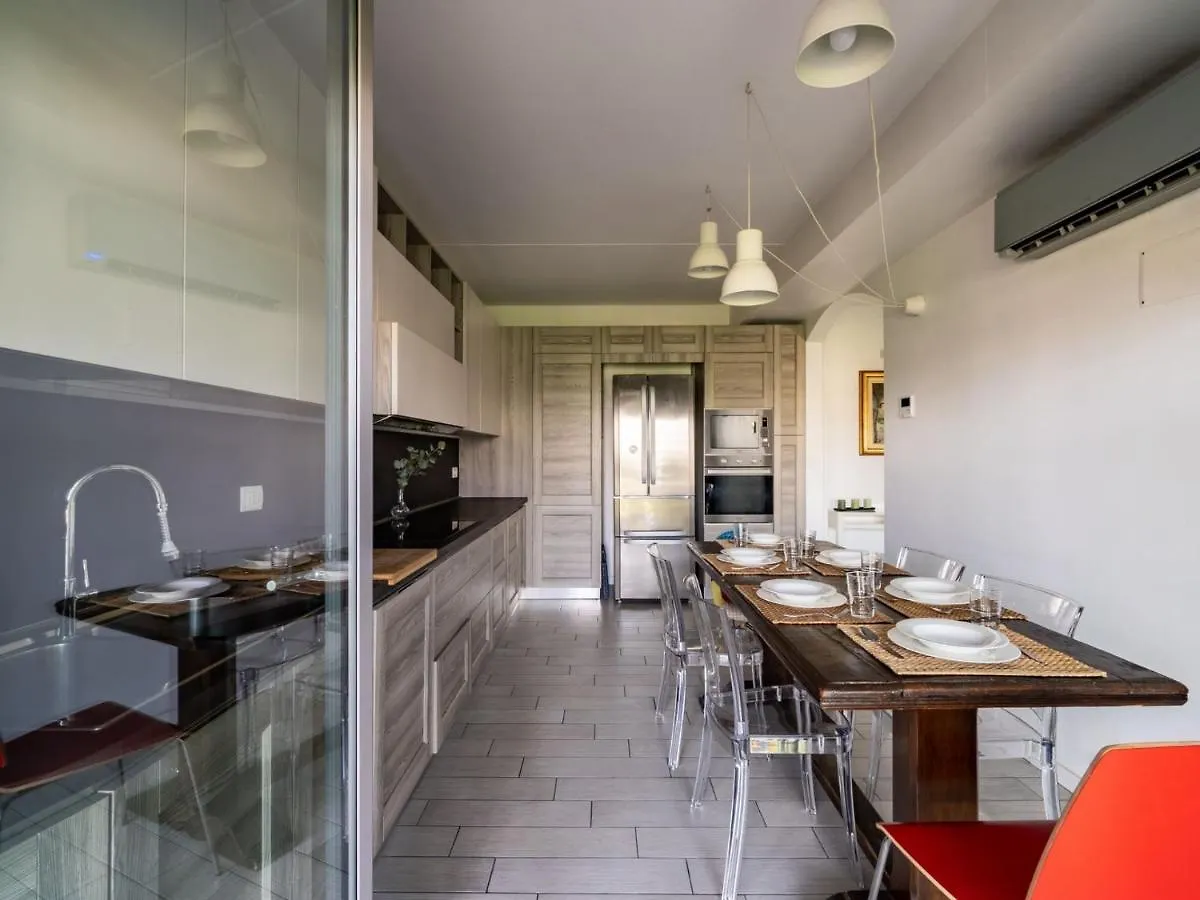 The Best Rent - Spacious Four-Bedroom Apartment Close To Forlanini Distrct Milan